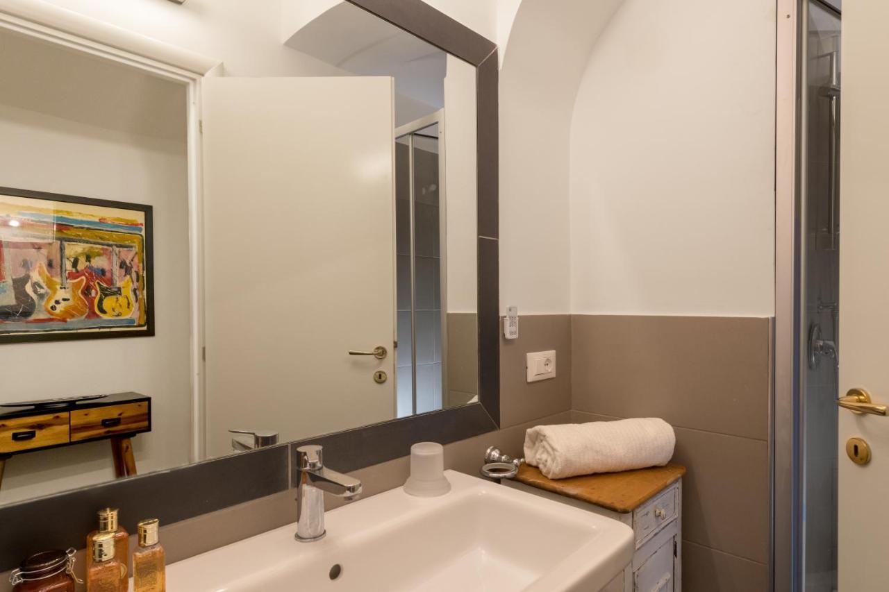 New! Amazing Piazza Navona View Apartment Rome Exterior photo
